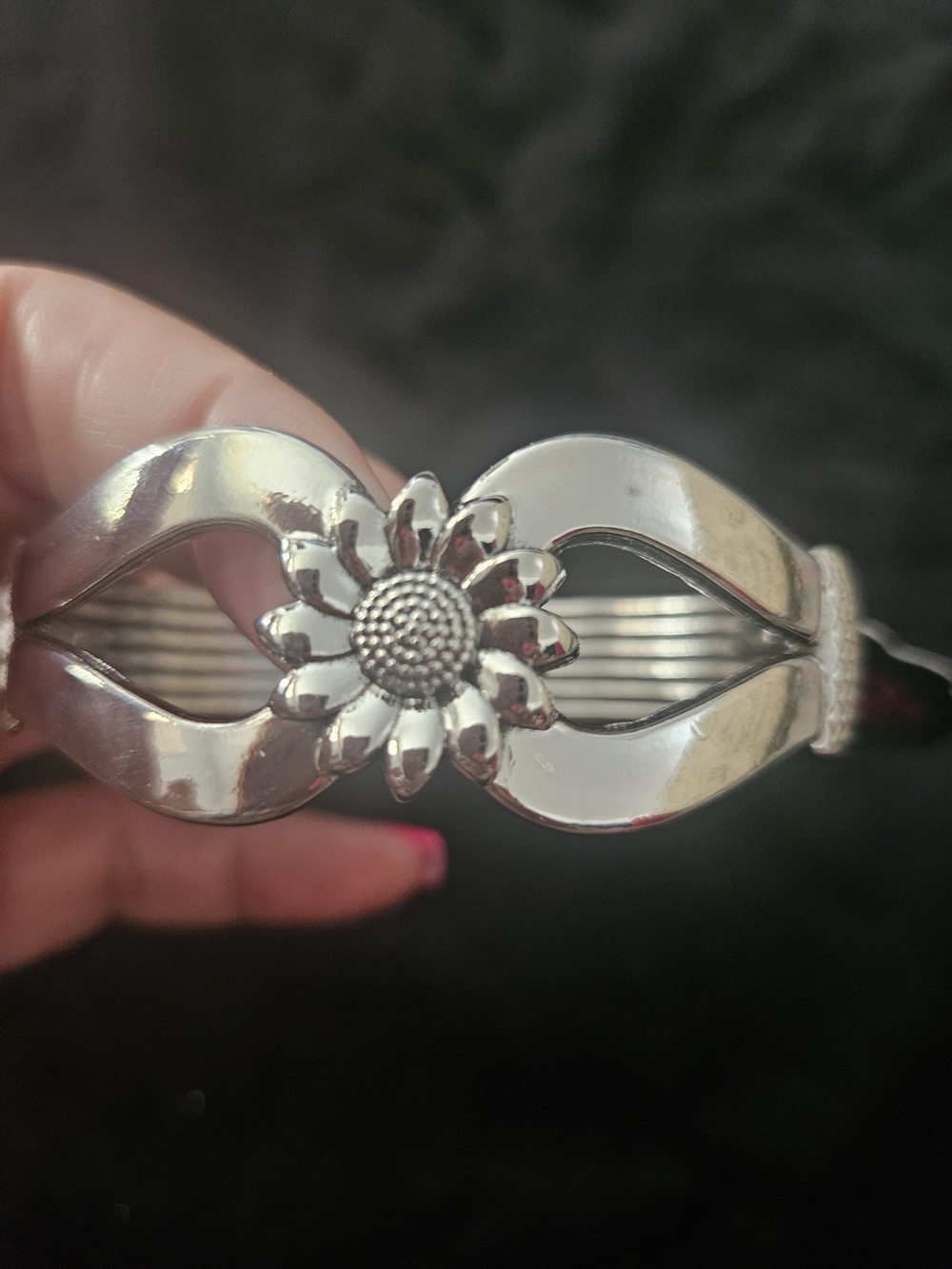 paparazzi Silver Floral Infinity Stretch Bracelet